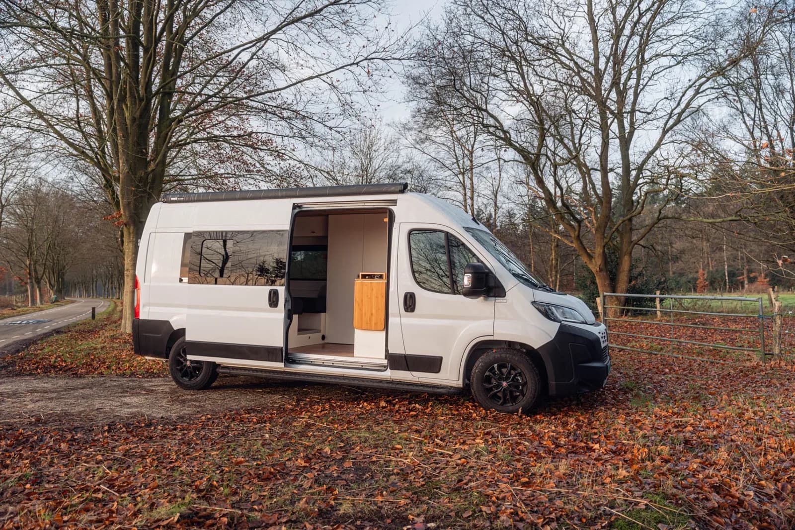Buscamper gebouwd door Jaway Campers